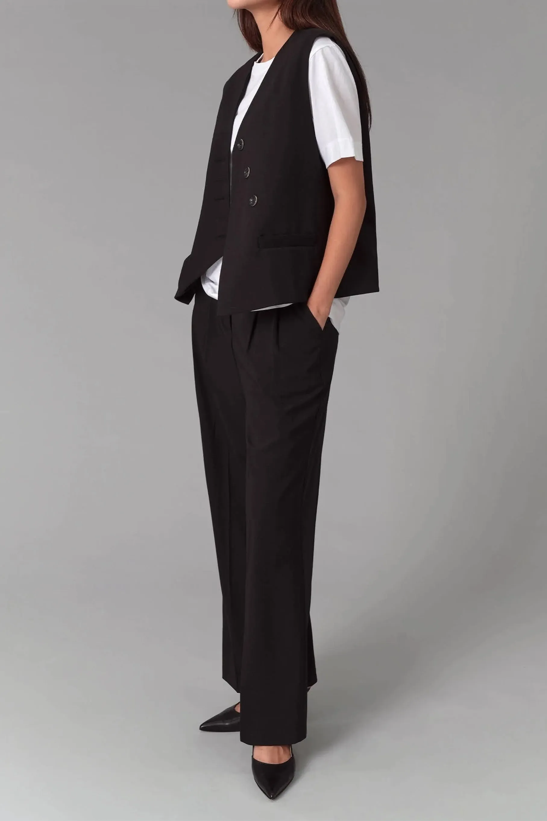 Rek Slant Vest
