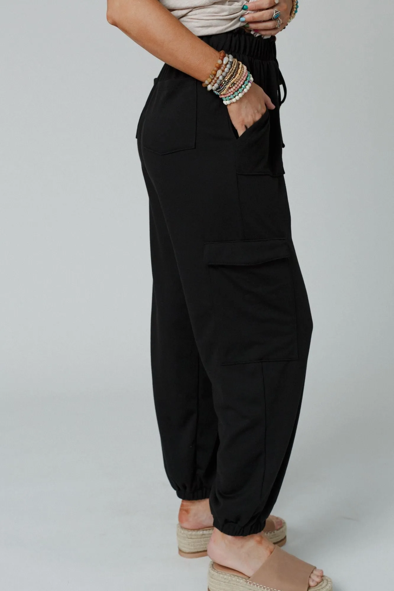 The Nest Easy Mornings Cinched Pants - Black