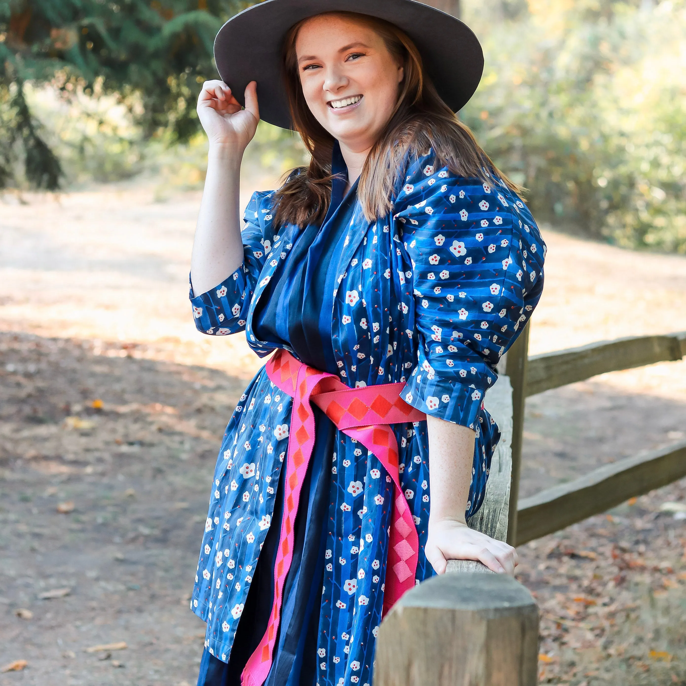 Toni Duster in Midnight Camellia