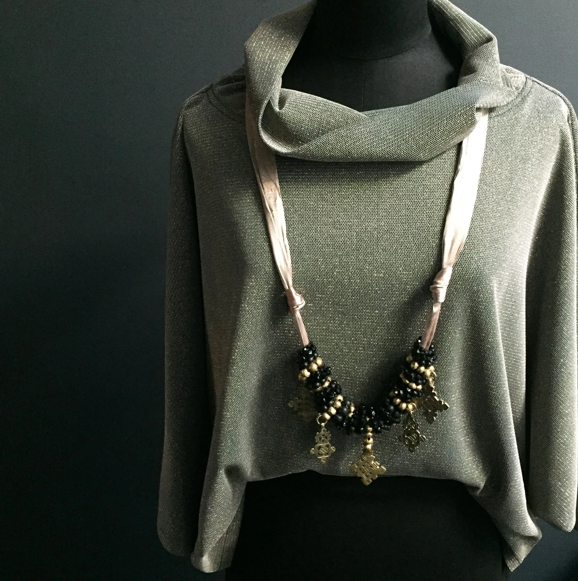 Whisper Top - Gold sparkle