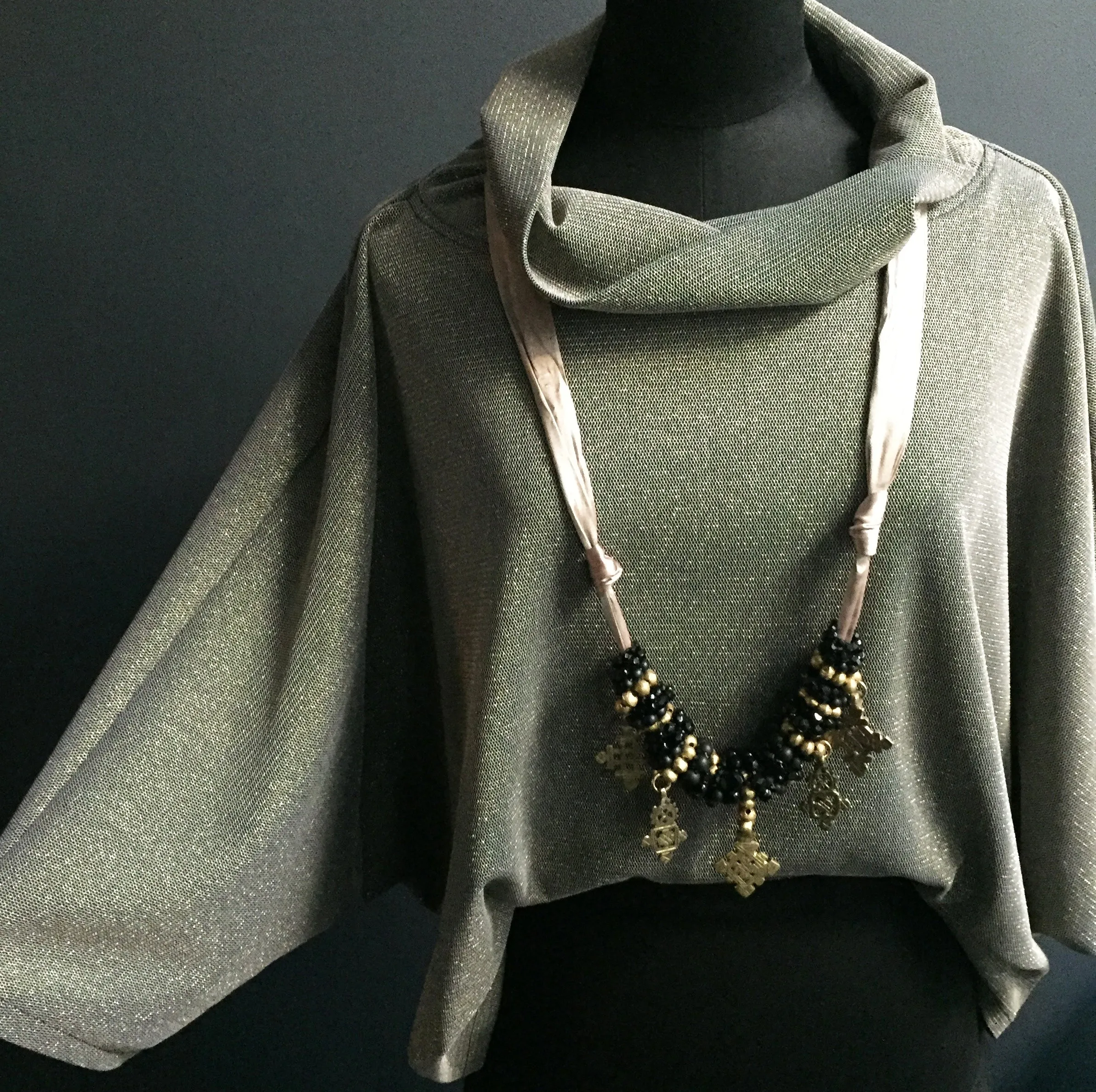 Whisper Top - Gold sparkle