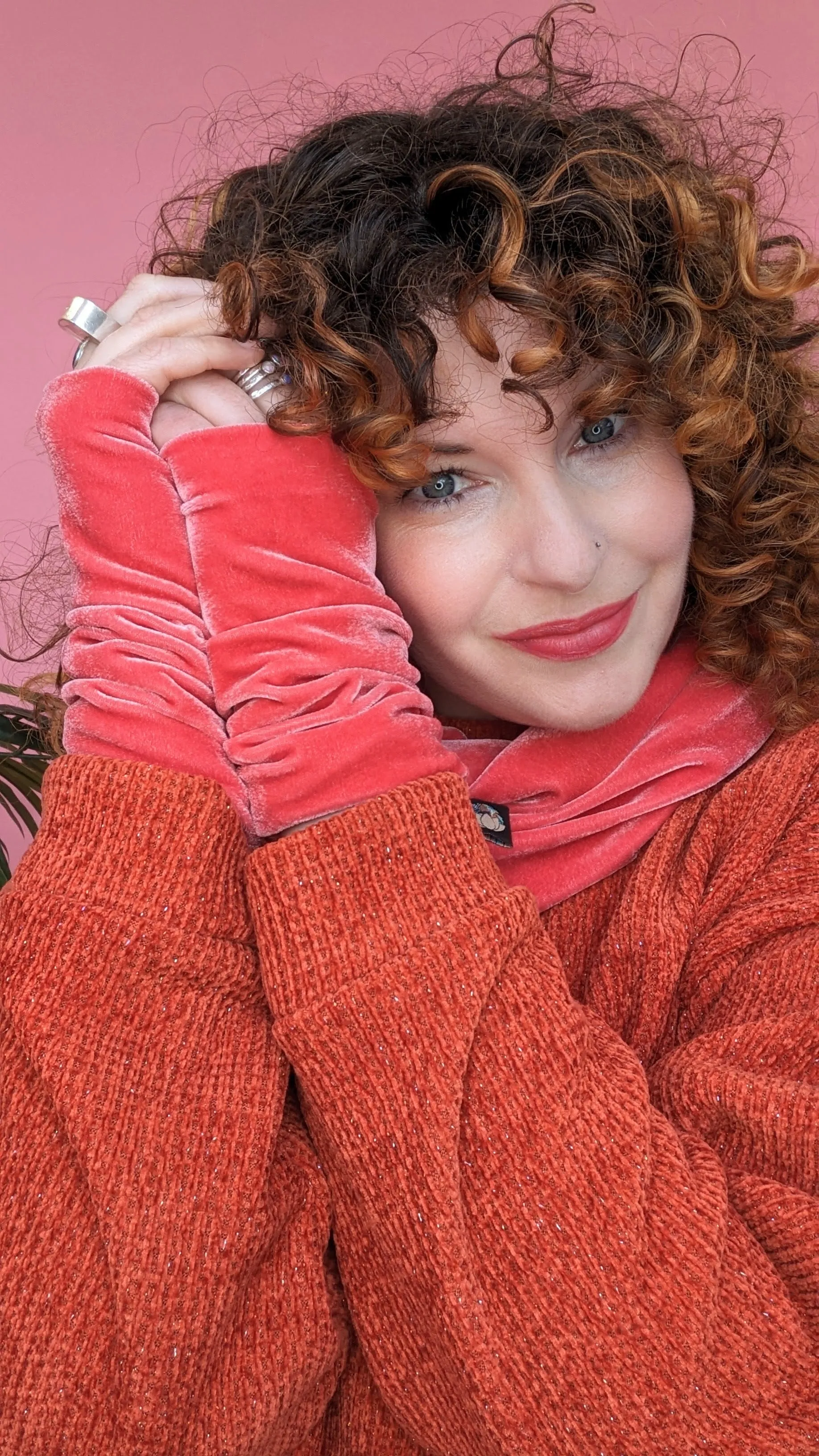 Wrist Warmers Set in Salmon Pink